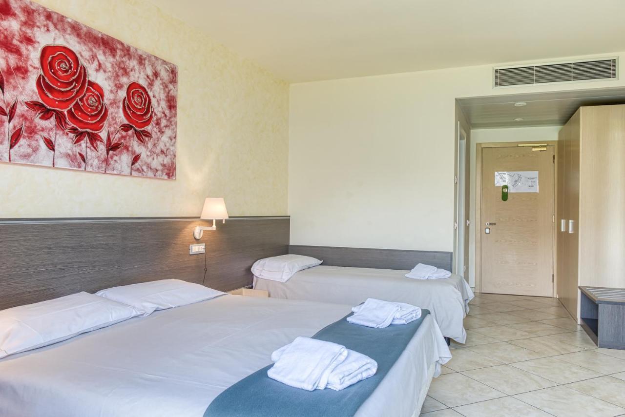 Cremia Hotel Lumin מראה חיצוני תמונה