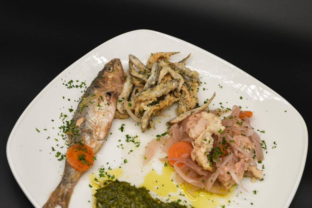 Cremia Hotel Lumin מראה חיצוני תמונה