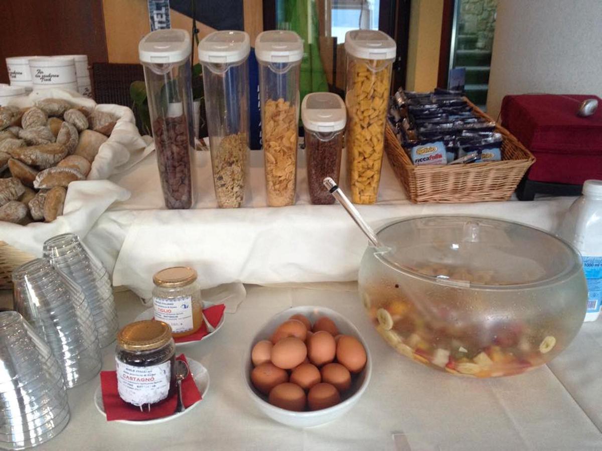 Cremia Hotel Lumin מראה חיצוני תמונה